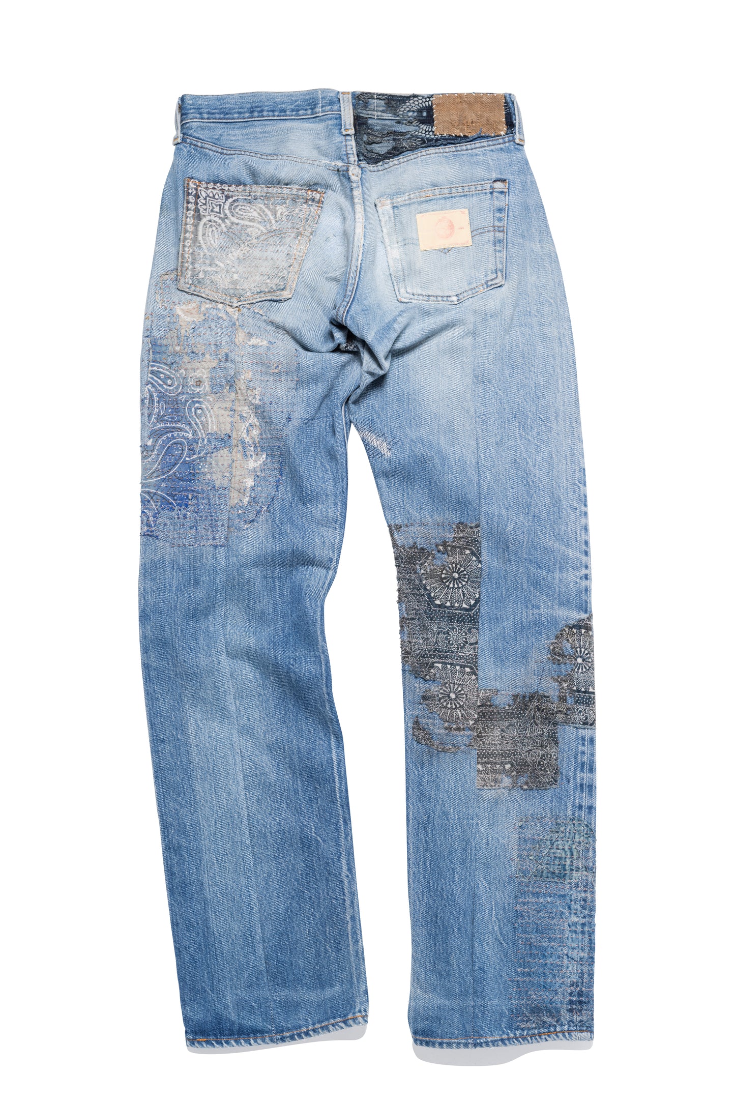 Vuja De x Proletareart Jeans - Xia Office