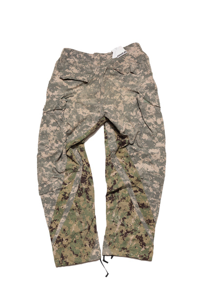 Loutre Wesson Pants in Khaki Camo - Xia Office