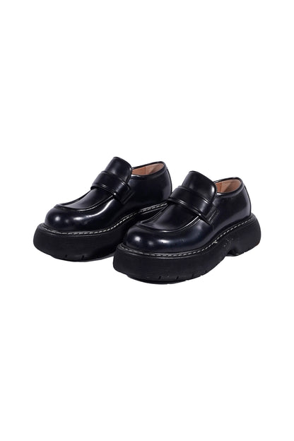 Bottega Veneta Bounce Leather Loafer